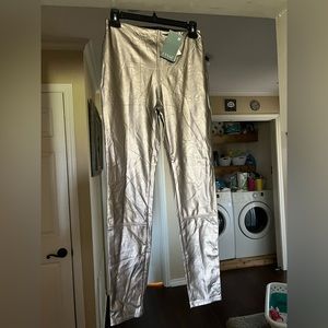 Lysse active leggings. Metallic never worn before. New with tags